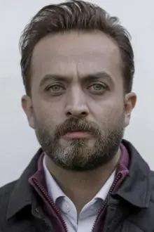 Mostafa Zamani como: Ahmad