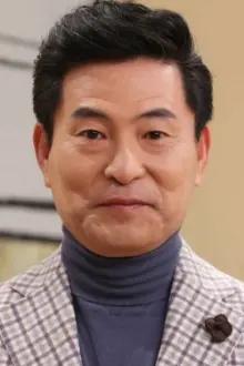 Lee Han-wi como: Chief detective Sa