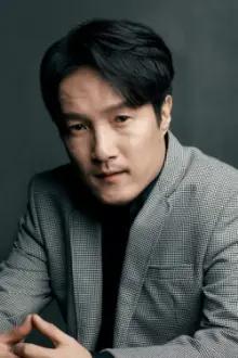 Lee Jung-ok como: Kwak Sung-bum