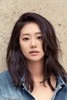 Hyun Jyu-ni como: Yang Ah-reum