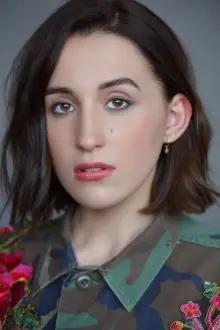 Harley Quinn Smith como: Kevin and Jen's Kid