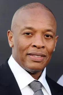Dr. Dre como: Self - Former Death Row Artist / Producer (archive footage)