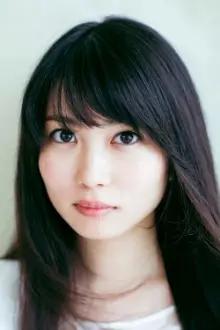 Mirai Shida como: Takano Ayumi