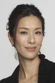 Mirai Yamamoto como: Mikako Kudo
