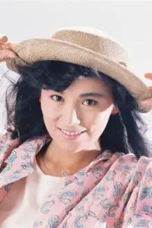 Minako Ogawa como: Akiko Saitô