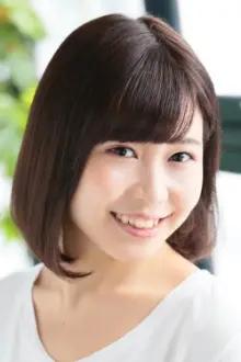 Sara Matsumoto como: Honoka Sawa (voice)