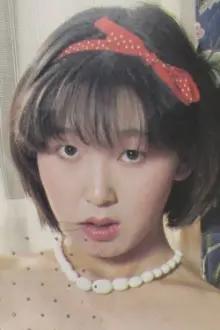 Kiyomi Itō como: Akemi