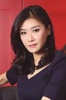 Angie Cheung Wai-Yee como: 