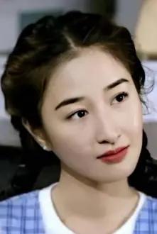 Esther Kwan como: Tom