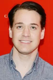 T.R. Knight como: Drew Ference (voice)