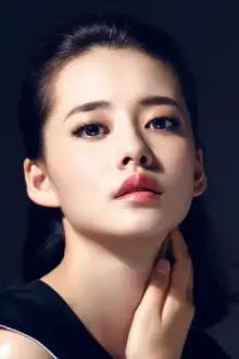 Chai Bi-yun como: Cheng Qi Qi