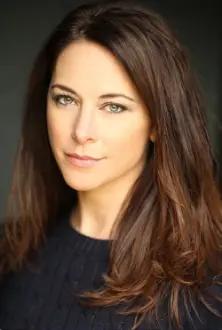 Belinda Stewart-Wilson como: Kate