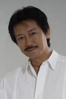 Frankie Chan Fan-Kei como: Mr. Au