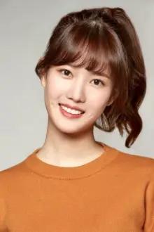 Yang Hye-ji como: Hong Soo-jin