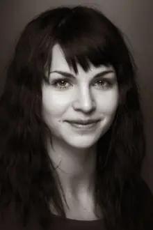Ida Elise Broch como: Nini Haslund Gleditsch