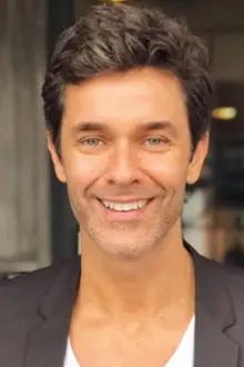 Mariano Martínez como: Santiago José Alvarado