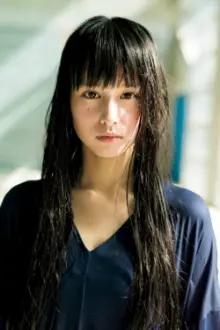 Shieri Ohata como: Yuna Nakaoka