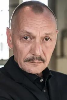 Torsten Michaelis como: Olaf Ruhleben