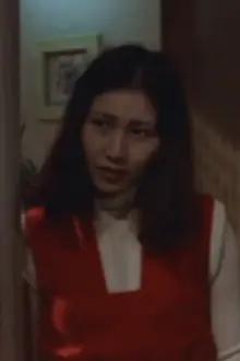 Yōko Azusa como: Young wife