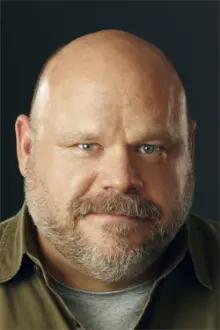 Kevin Chamberlin como: Auguste Gusteau