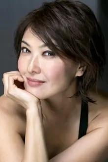 Alexandra Bokyun Chun como: Susan Park