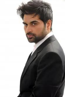 Humayun Saeed como: Ali