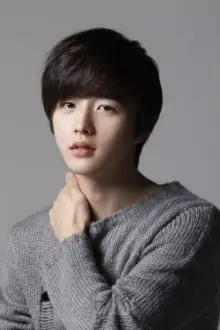 Kim Hye-seong como: Yong-man