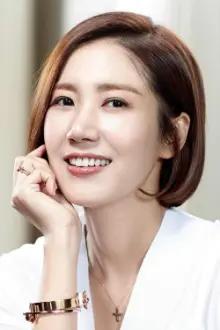 Yoo Ho-jeong como: Mae-hyang