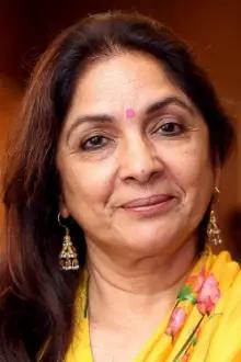 Neena Gupta como: Sanjana's Mother