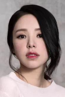 Zoie Tam como: Chong Yui-ting