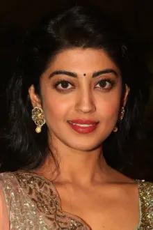 Pranitha Subhash como: Anuradha