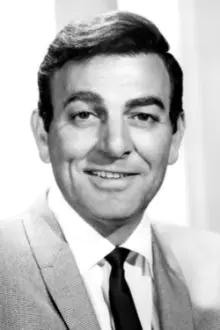 Mike Connors como: Frank