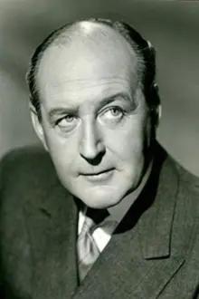 Cecil Parker como: Charles, the boy's father