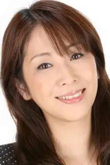 Maya Okamoto como: Komachi Ono