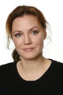 Maja Maranow como: Greta Bücking