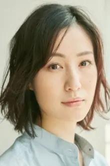 Kaoru Hirata como: Aya