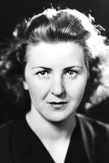 Eva Braun como: Self (archive footage)