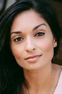 Sunita Prasad como: Cassidy