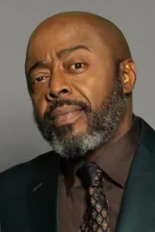 Donnell Rawlings como: Jermaine Johnson