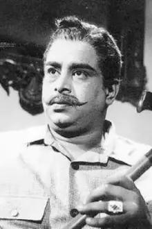Major Sundarrajan como: Latha's father