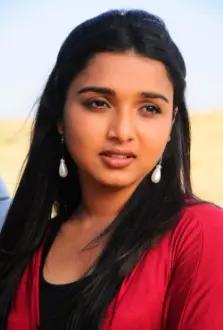 Deepthi Nambiar como: Sophia