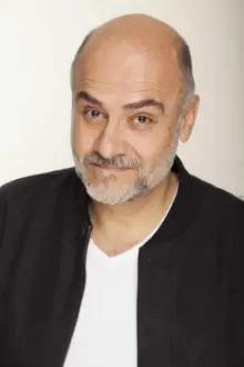 Marco Antonio Treviño como: Miguel