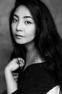 Mayumi Yoshida como: Kana