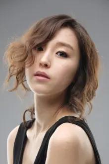 Ok Ji-young como: Seo Ji-young