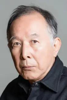Isao Hashizume como: Shukichi Hirayama