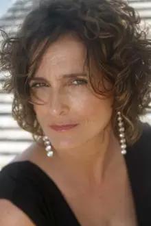Norma Martínez como: Justa