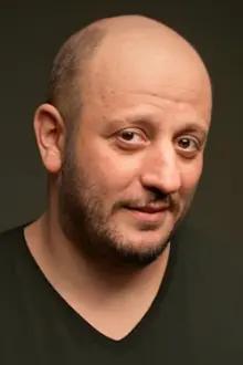 Serkan Keskin como: Selman Bulut