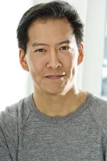 Vic Chao como: Charles Takahashi