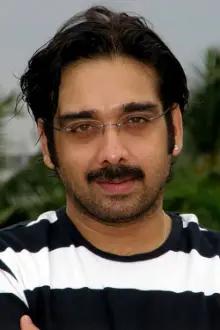 Vineeth Radhakrishnan como: Mani