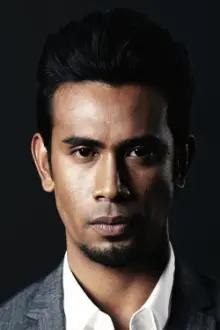 Remy Ishak como: Kamal